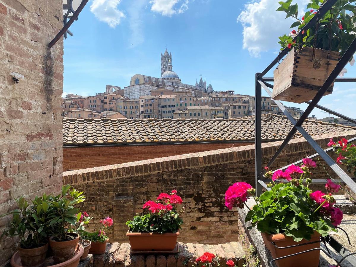 Camporegio 31- In Centro Con Vista Sul Duomo Siena Eksteriør bilde